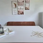 בית נופש B 2 Direkt Am Binnensee- Seeblick By Interhome *
