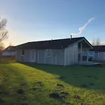 B 2 Direkt Am Binnensee- Seeblick By Interhome